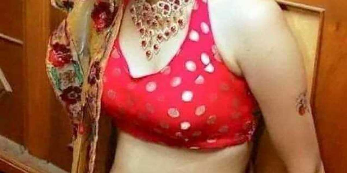 Paharganj Escorts cheap rate for fun near five star hotels