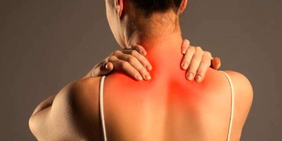 A Complete Guide to Recognizing and Managing Neck Pain