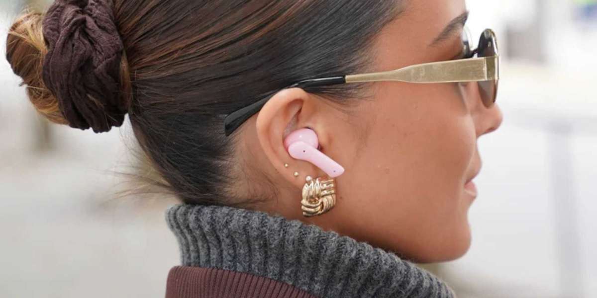 Top Features to Look for When Choosing Hands-free Earbuds